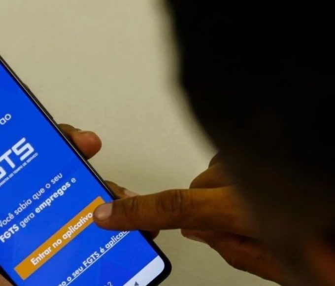 Caixa antecipa pagamento de R$ 8,5 bilhões de saque-aniversário do FGTS